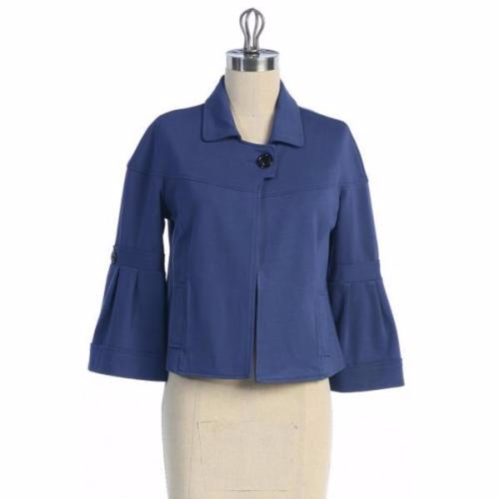 CROPPED JACKET BY HAZEL